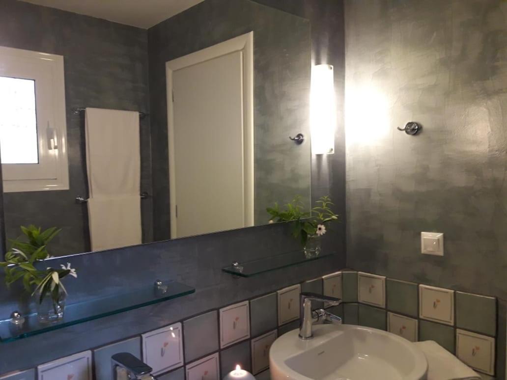 Rododafni Bay Residences Ngoại thất bức ảnh